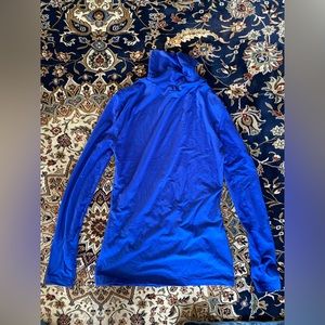 Dark blue y2k 90’s girls turtle neck